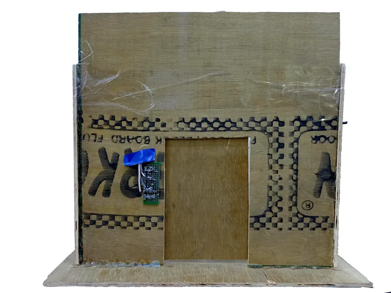 The door model, closed · Oluwaferanmi Iyiola